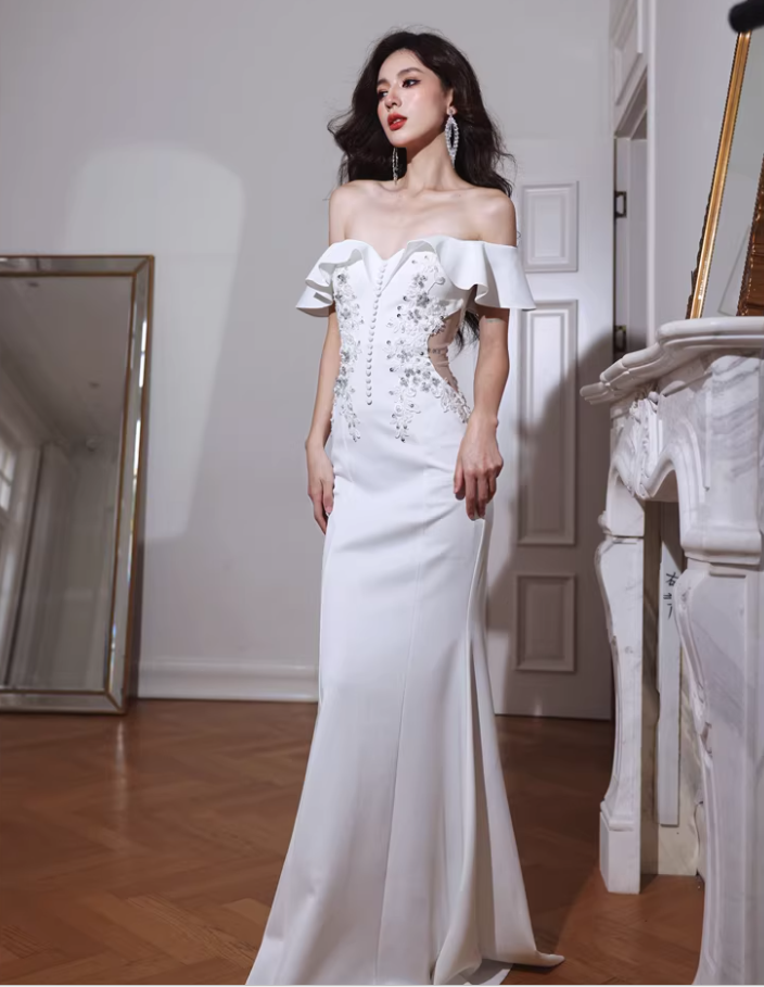 Elegant Off The Shoulder White Satin Appliques Mermaid Evening Dress Long Wedding Guest Dress