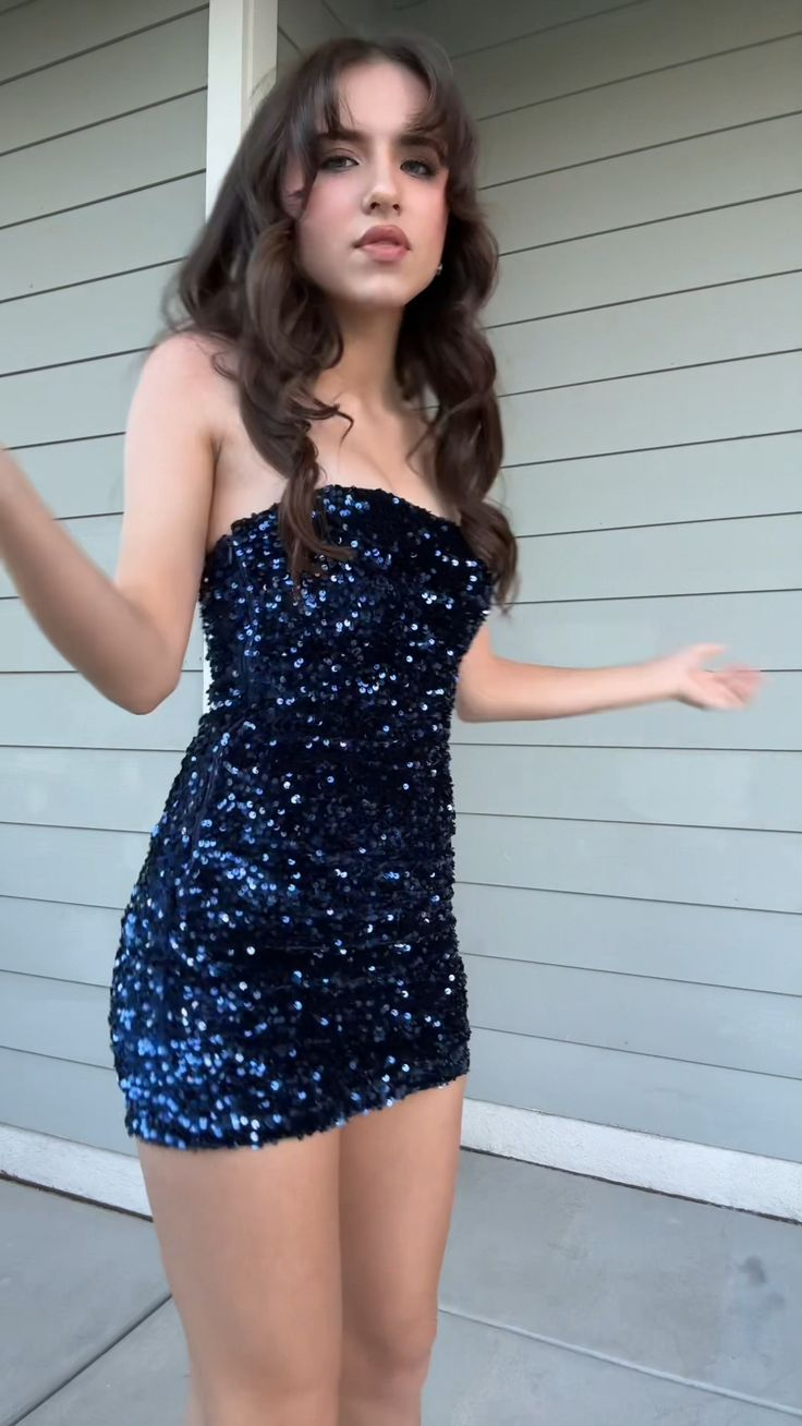 Sparkly Navy Blue Strapless Sequin Sheath Cocktail Dress Formal Graduation Homecoming Dress