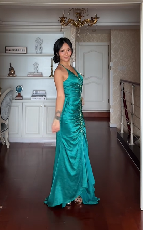Classy Halter Green Satin Beaded Mermaid Evening Dress Formal Birthday Party Dress