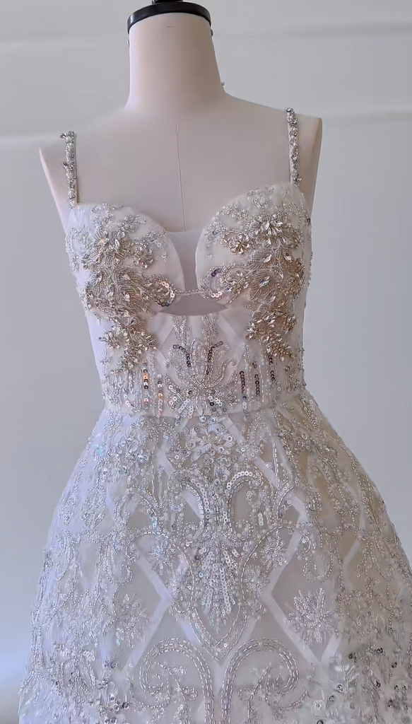 Gorgeous Spaghetti Straps Tulle Beaded Homecoming Dress White Short Birthday Outfits Wedding Dress