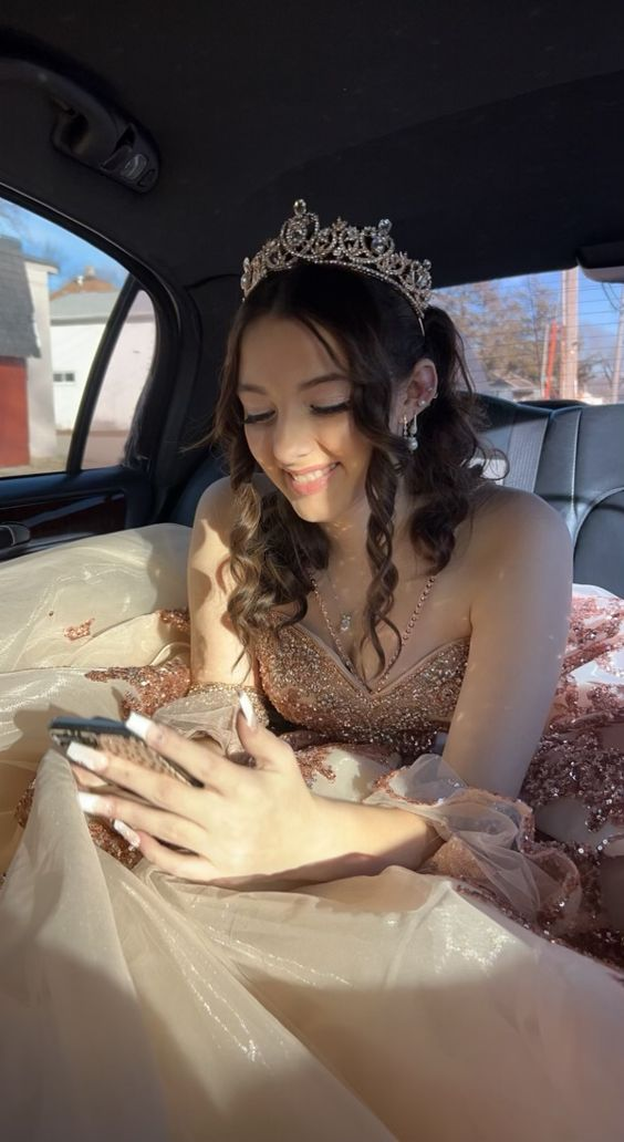 Princess Sparkly Sweet 16 Quinceanera Dress Sequin Applique Beaded Pageant Party Dress Mexican Girl Ball Gown