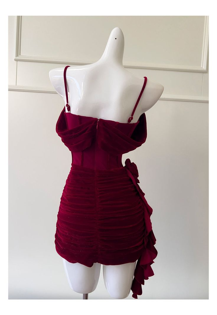 Pretty Spaghetti Straps Burgundy Sheath Short Homecoming Dresses Cocktail Dress