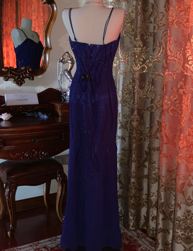 Gorgeous Spaghetti Straps V Neck Blue Satin Beaded Long Birthday Party Dress Formal Evening Gown