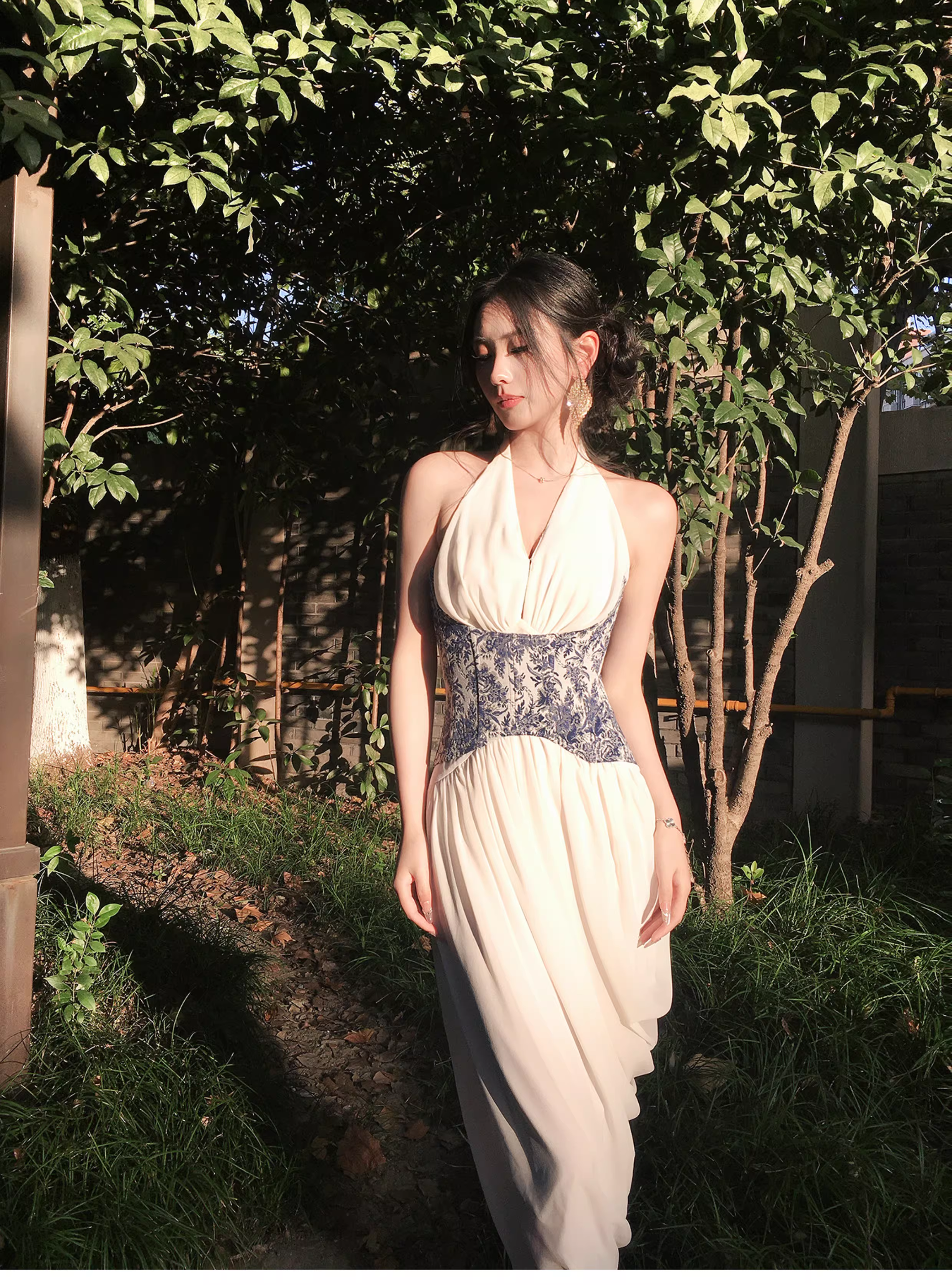Unique Halter V Neck White Chiffon Pleated Long Prom Dress Birthday Evening Dress