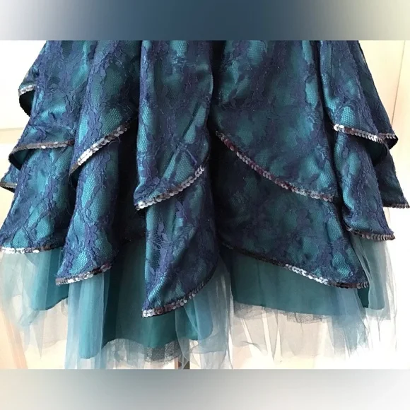 Vintage Spaghetti Straps Blue Satin Lace Layered A Line Short Graduation Homecoming Dress Cocktail Dress