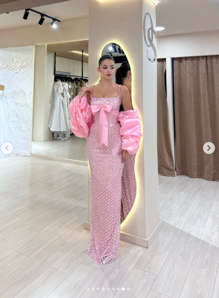 Gorgeous Spaghetti Straps Pink Sequin Beaded Mermaid Evening Dress Long Party Dress