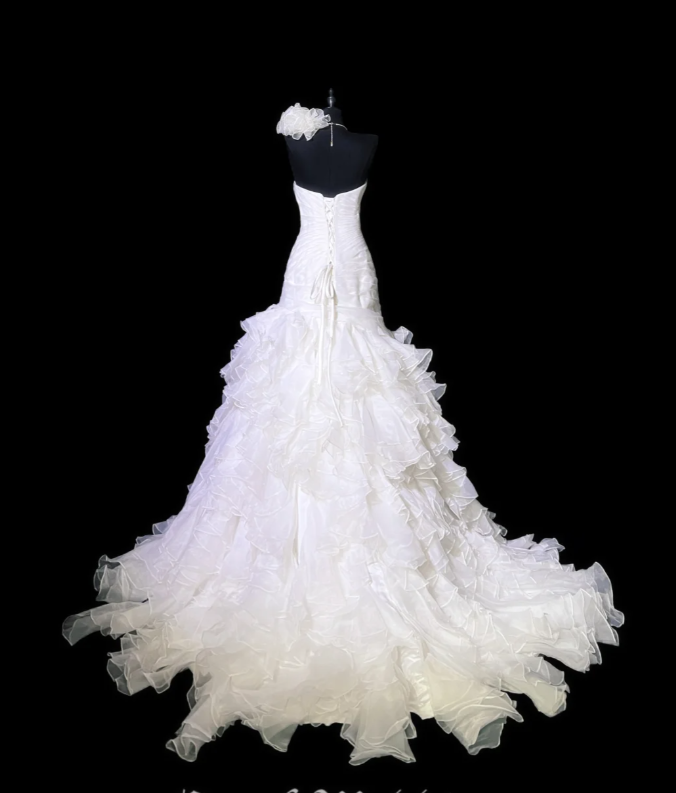 Charming White Strapless Tulle Pleated Mermaid Wedding Dress Long Bridal Dress