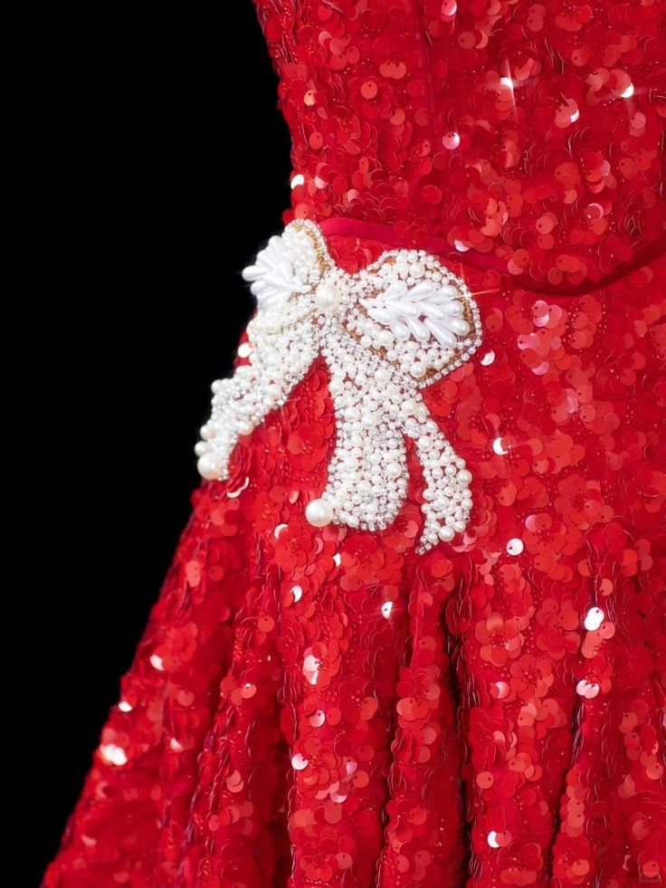Pretty Red Sequin Beaded A Line Short Graduation Homecoming Dress 18th Birthday Outfits