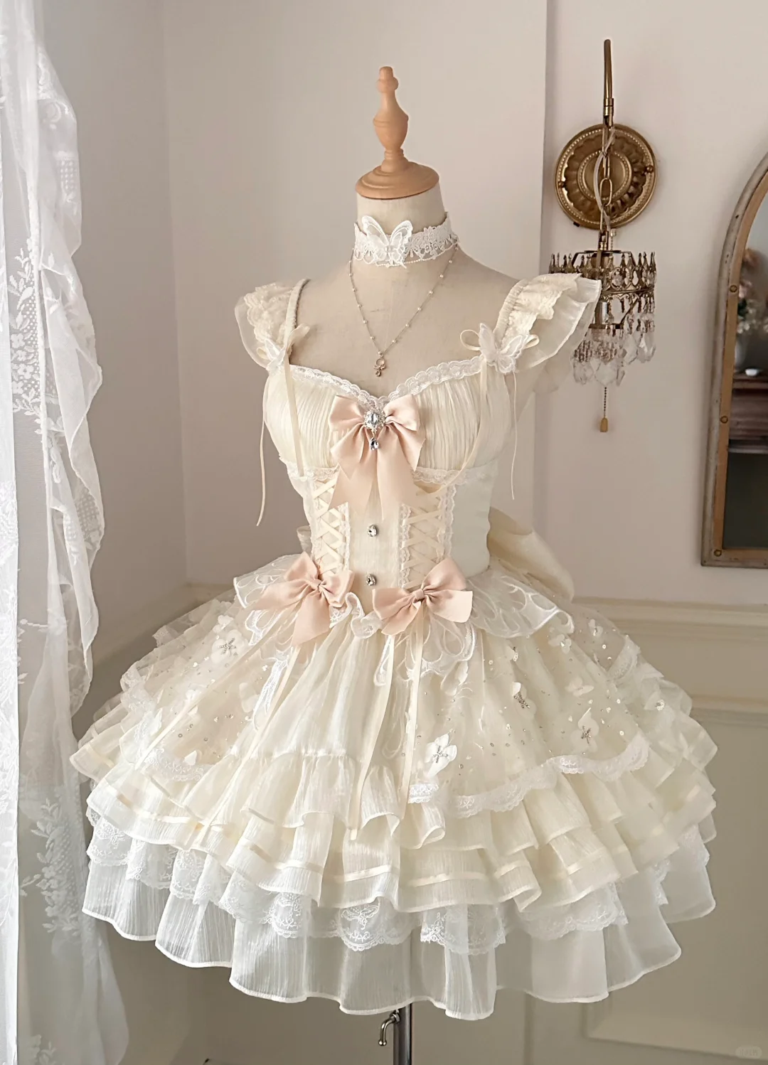 Elegant Light Champagne Tulle Layered Mini Birthday Outfits Cute Graduation Homecoming Dress