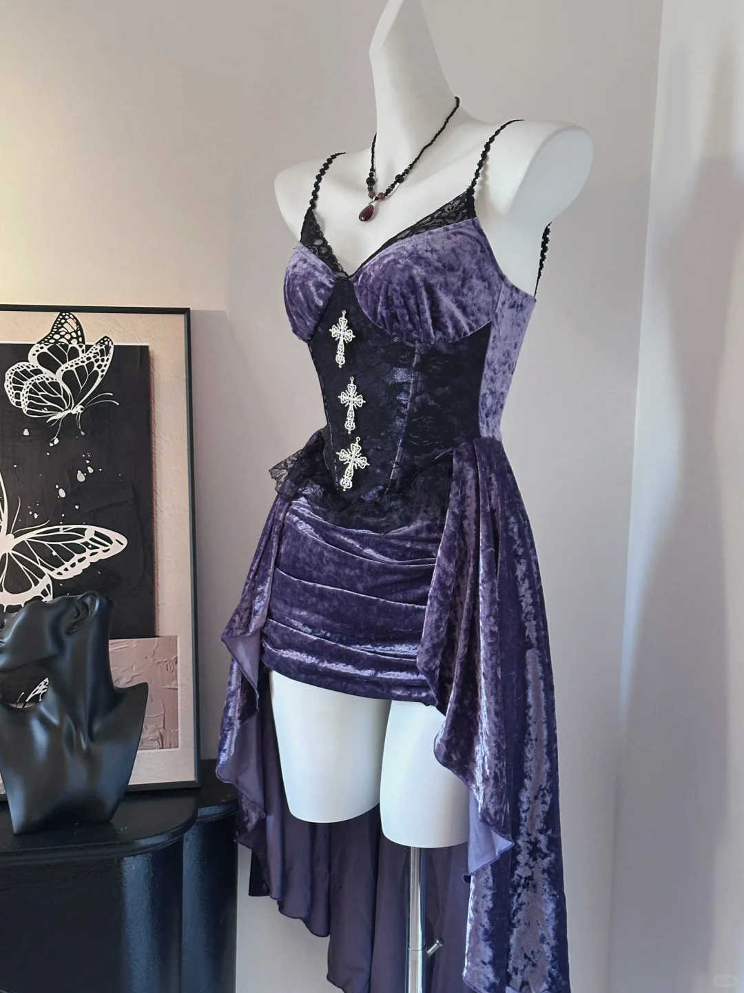 Pretty Spaghetti Straps Purple Velvet Lace Short Birthday Dress Formal Homecoming Dress Cocktail Dress