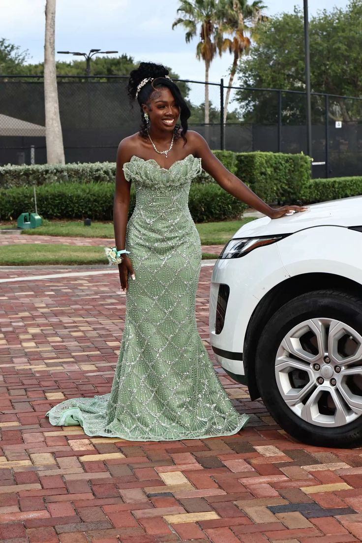 Gorgeous Mint Green Strapless Tulle Sequin Beaded Mermaid Long Party Dress Evening Dress