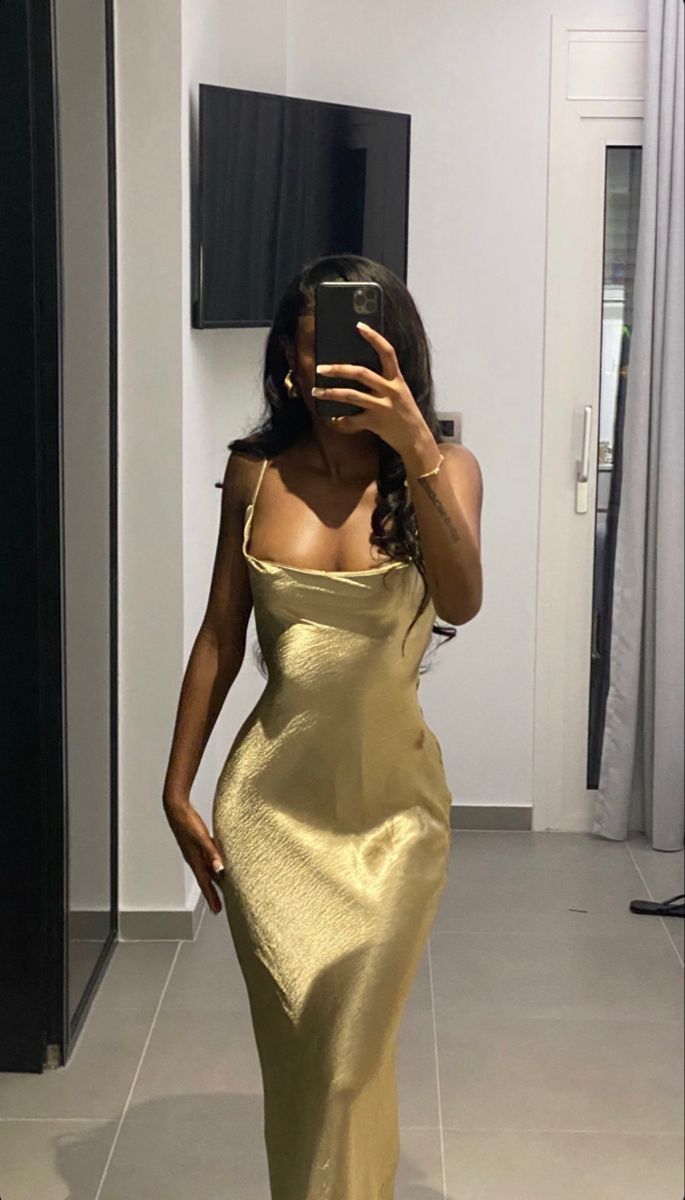 Mermaid Spaghetti Straps Long Prom Dress Gold Charming Evening Dress Black Girls Prom Dress