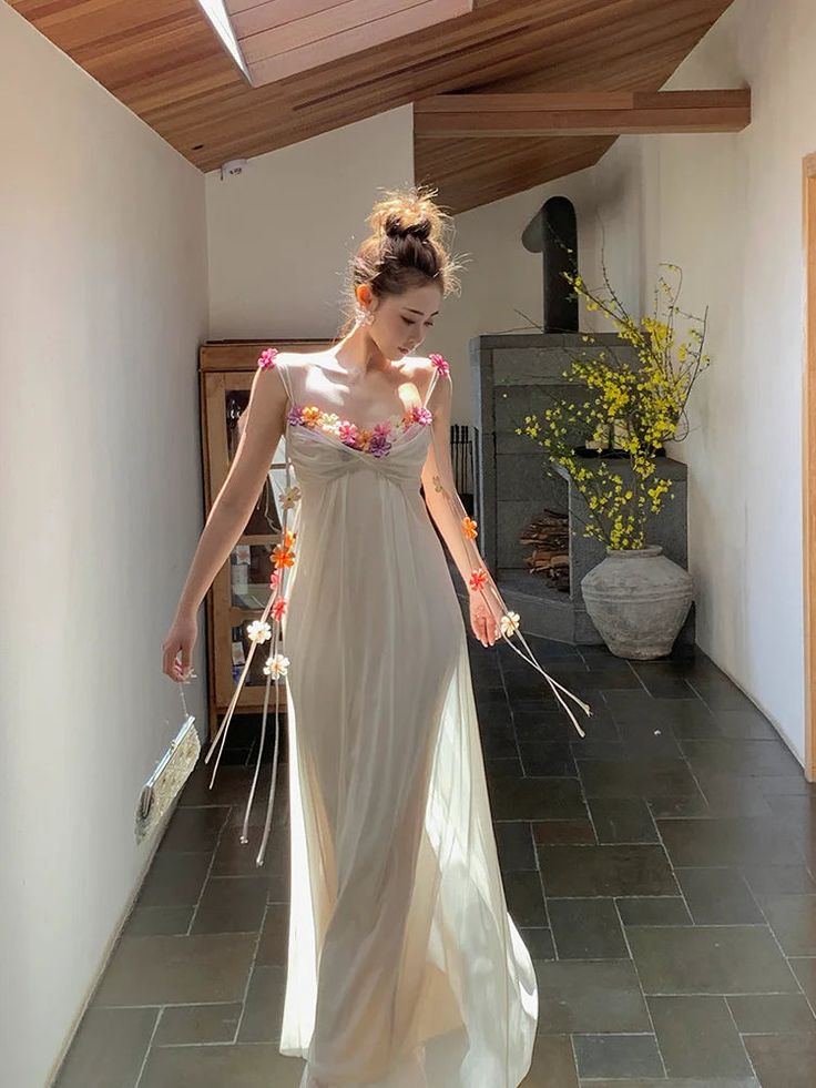 Elegant Fashion Tulle Appliques Party Dress White Prom Dress