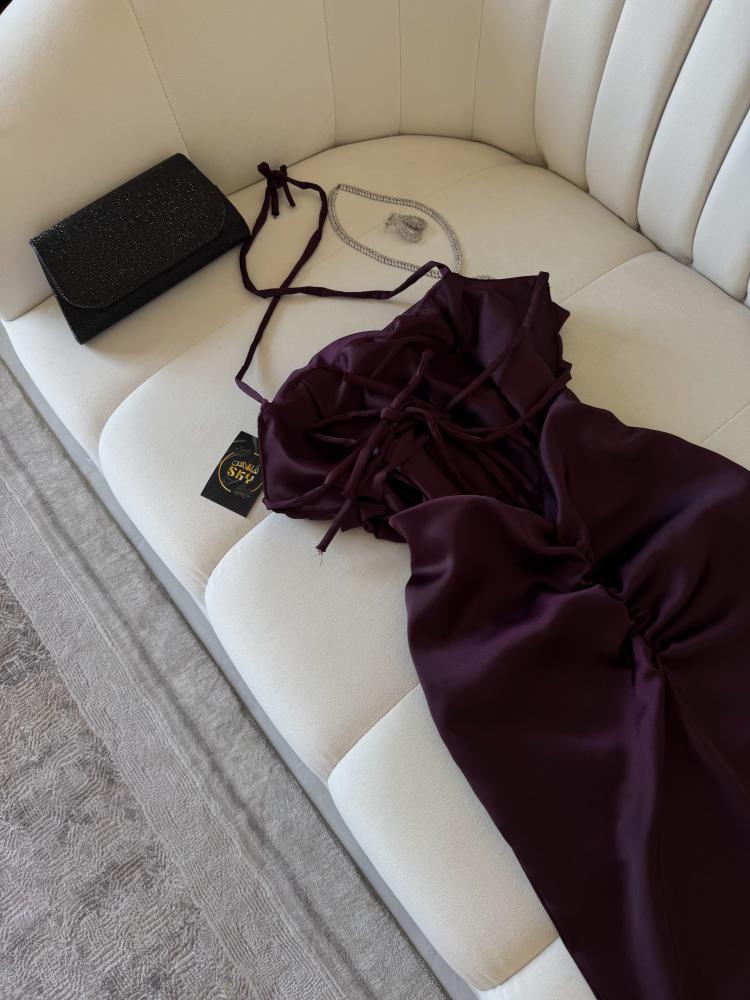 Elegant Sheath Halter Sleeveless Burgundy Satin Backless Prom Dresses Long Evening Dress