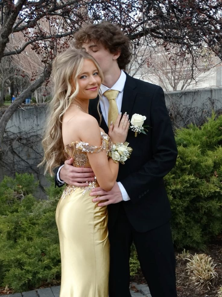 Mermaid Off The Shoulder Gold Slit Sequins Prom Dresses 18th Birthday Outfits Evening Long Dress