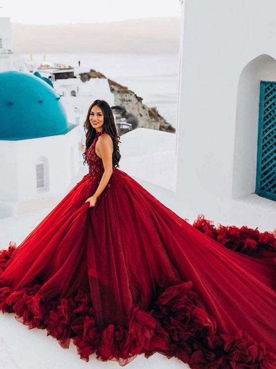 Luxury Burgundy Ball Gown Quinceanera Dress Crysatl Beaded Sweet 16 Dress Long Formal Prom Gowns