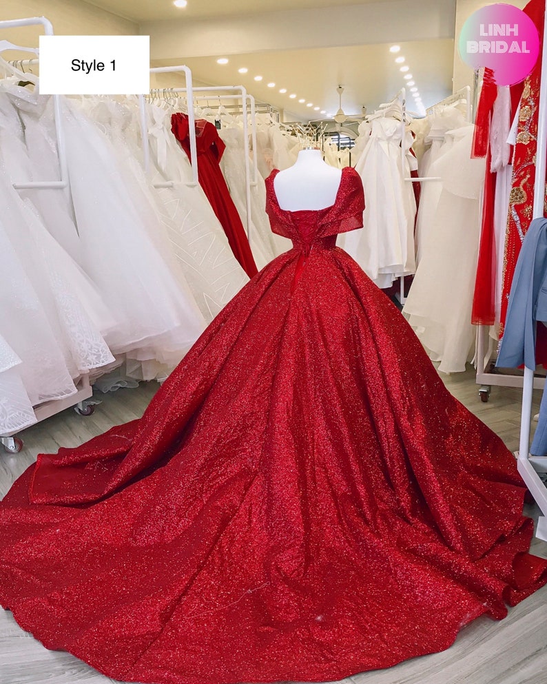 illusion Red Sparkle Ball Gown Wedding Dress With Short Sleeves Chic Prom Dress