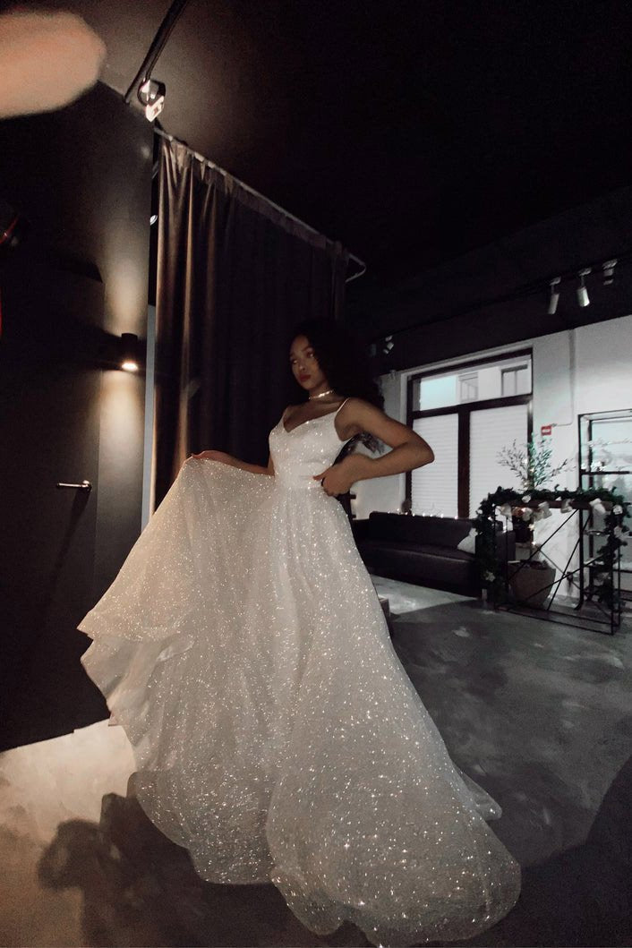 Sparkly V Neck Spaghetti Strap Wedding Dresses Simple Sparkly Tulle Train Wedding Dress