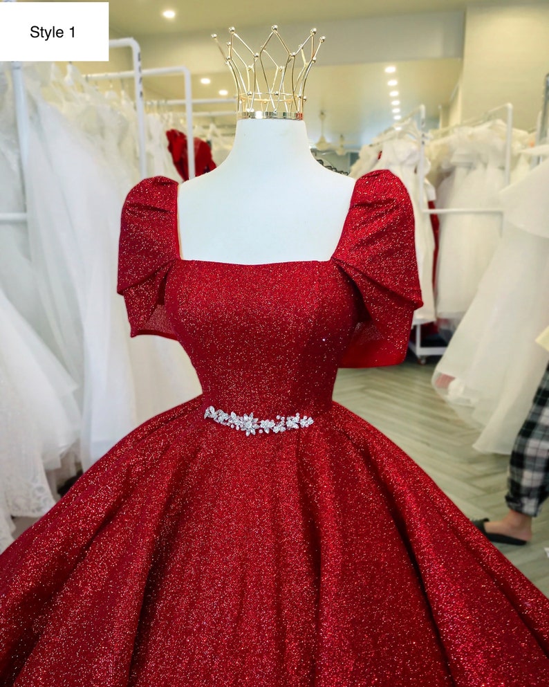 illusion Red Sparkle Ball Gown Wedding Dress With Short Sleeves Chic Prom Dress
