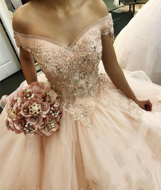 Sweet 16 Dresses Bead Ball Gowns Quinceanera Dresses Off The Shoulder Ruffle Tiered Puffy Prom Dresses