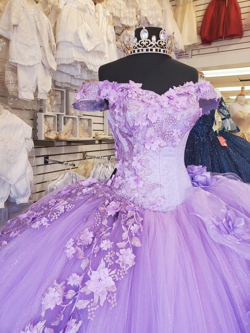 Off-The-Shoulder Lavender Tulle Quinceanera Dresses Flowers Ball Gown Sweet 15
