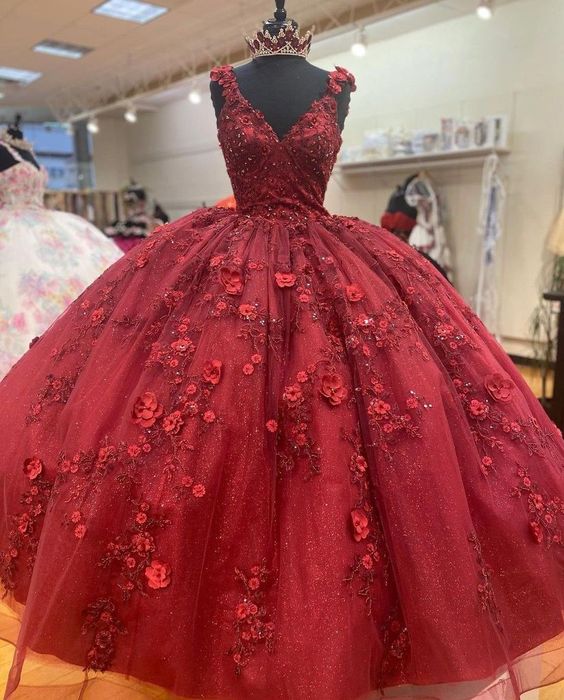 Princess Ball Gown Quinceanera Dresses,Lace Beaded V Neck Prom Dress , Sweet 16 Dress