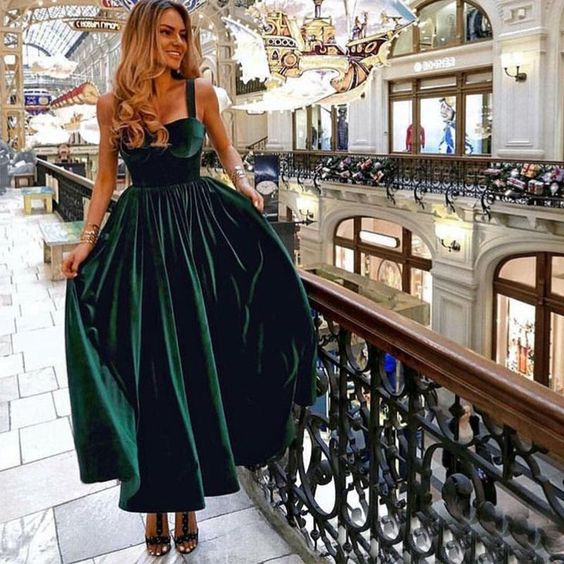 Vintage A-Line Straps Green Velvet Prom Dresses Tea Length Party Dress
