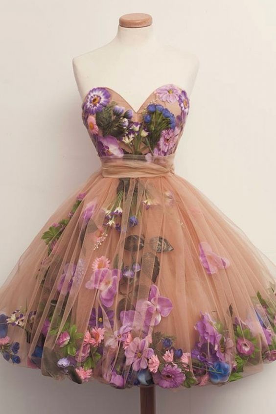 A-Line Sweetheart Above-Knee Champagne Tulle Homecoming Dress with Flowers