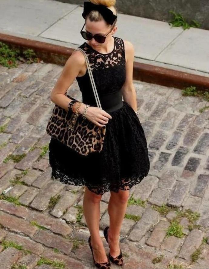 Elegant Lace Black Short Formal Dress Sleeveless Homecoming Dress