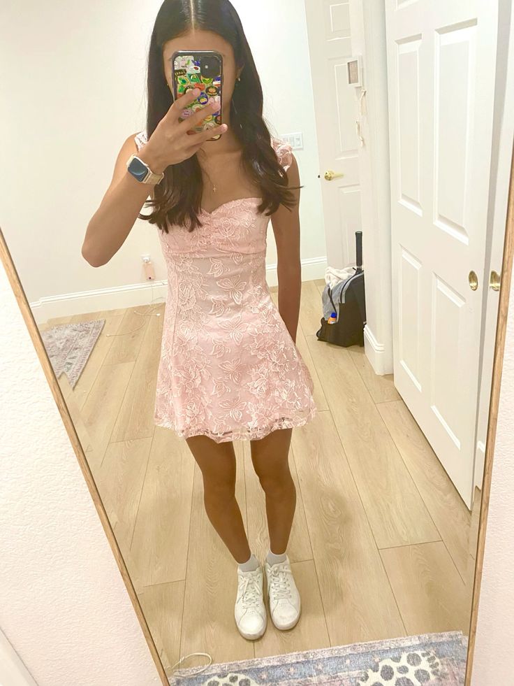 Pink A-Line Lovely Lace Short Party Dress Homecoming Dress