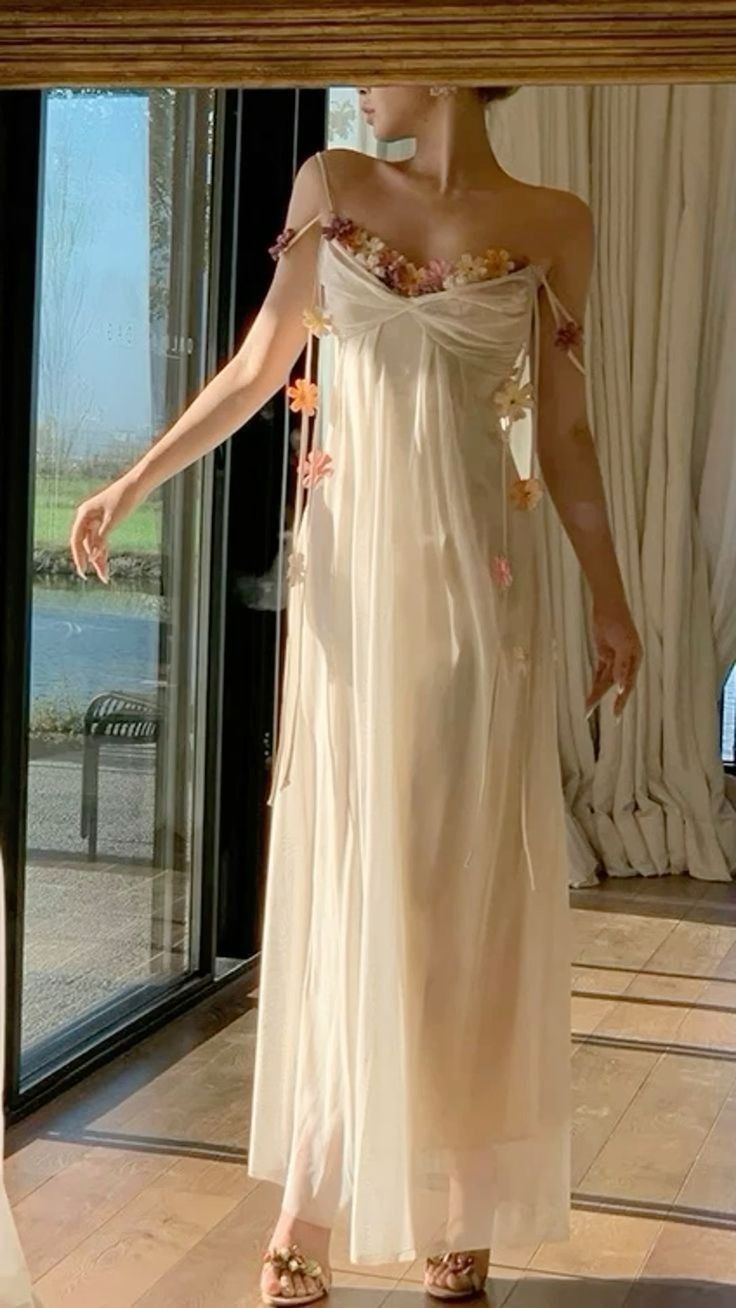 Bohemian Long Beach Dress for Women, Chic and Elegant Outfit with Spaghetti Straps, Princess Evening Gowns