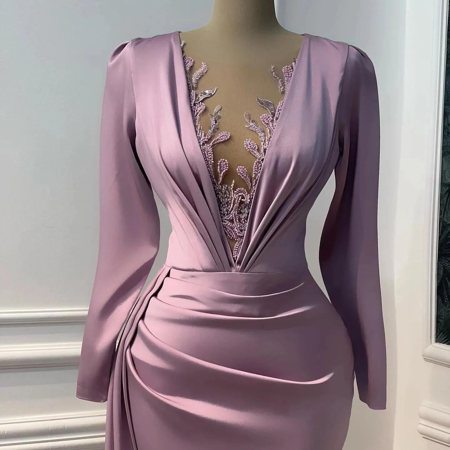 Vintage Prom Dresses Long Sleeve Illusion V-neck Mermaid Evening Dress Floor Length Saudi Arabia Cocktail Party Gowns