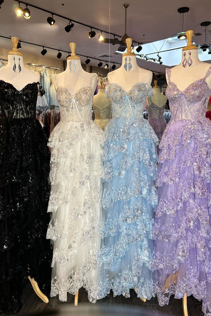 Charming Tulle Appliques Tiered Ruffles Long Prom Dress Slit Party Evening Gown