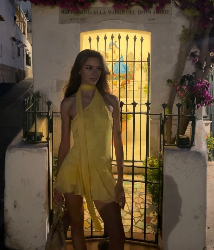 Simple Halter Yellow Short Prom Dress Chiffon Homecoming Dress Graduation Dress
