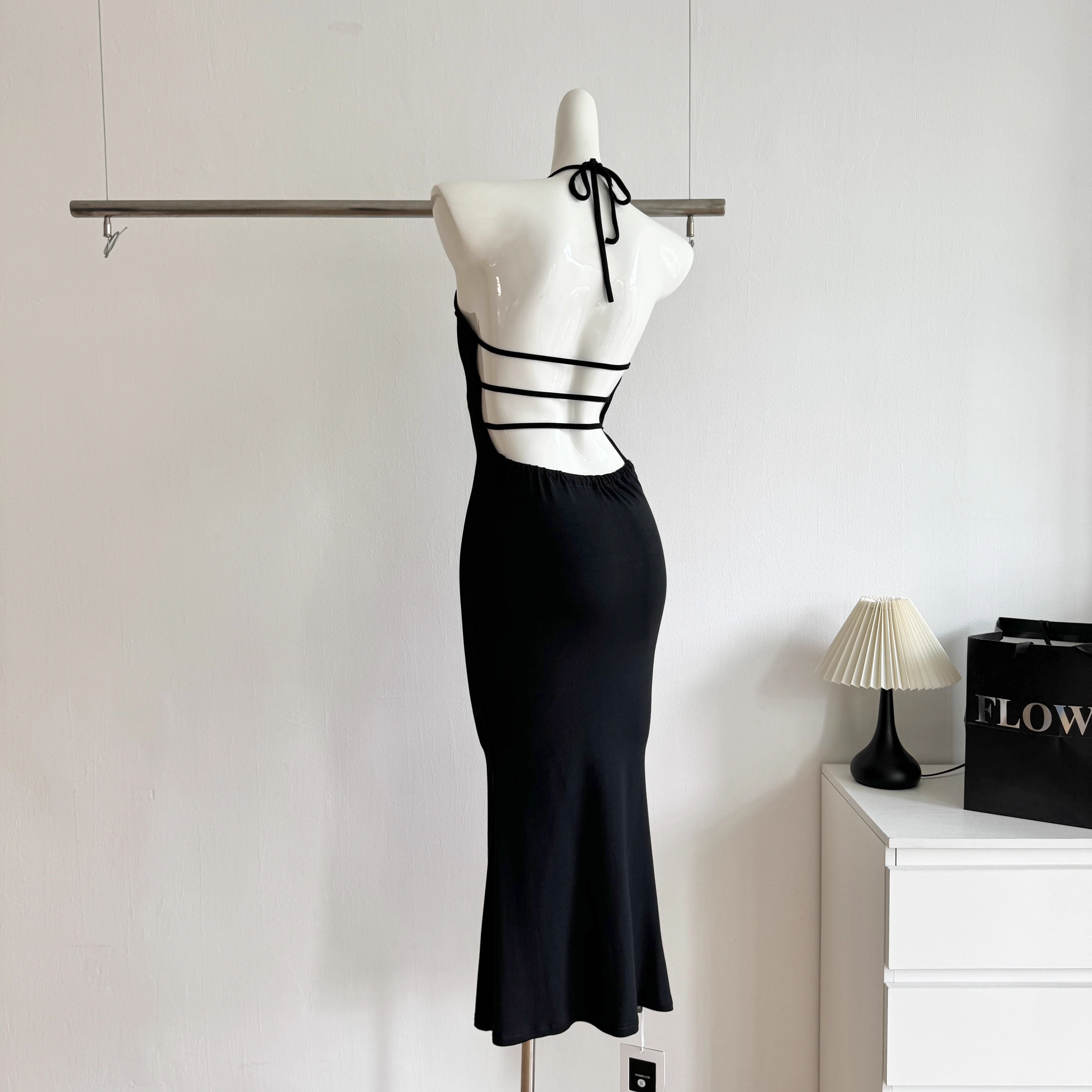 Simple Sheath Halter Black Dinner Dresses Mid Length Black Birthday Outfit