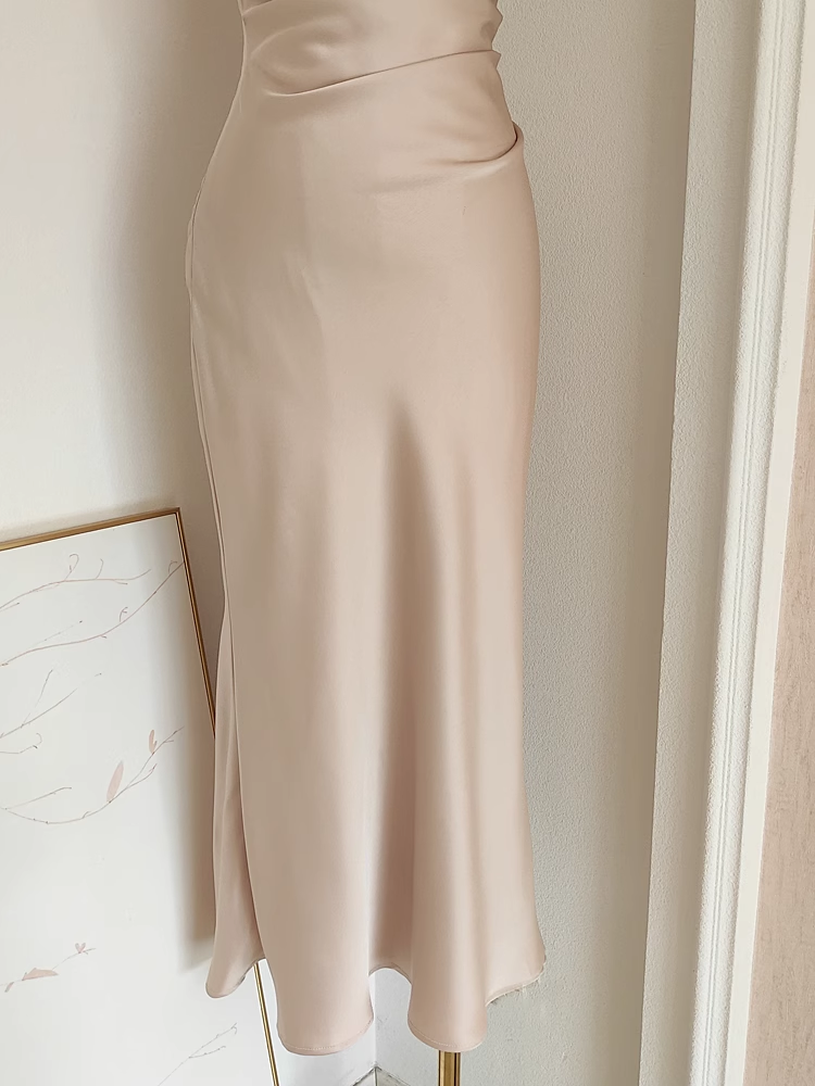 Sexy Sheath Boat Sleeveless Champagne Satin Party Dress Holiday Dresses
