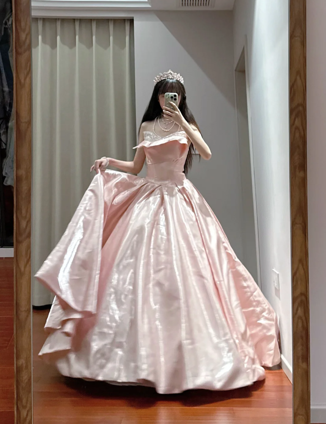 Princess Pink Strapless Ruffled Neck Satin Floor-Length Ball Gown Evening Dress