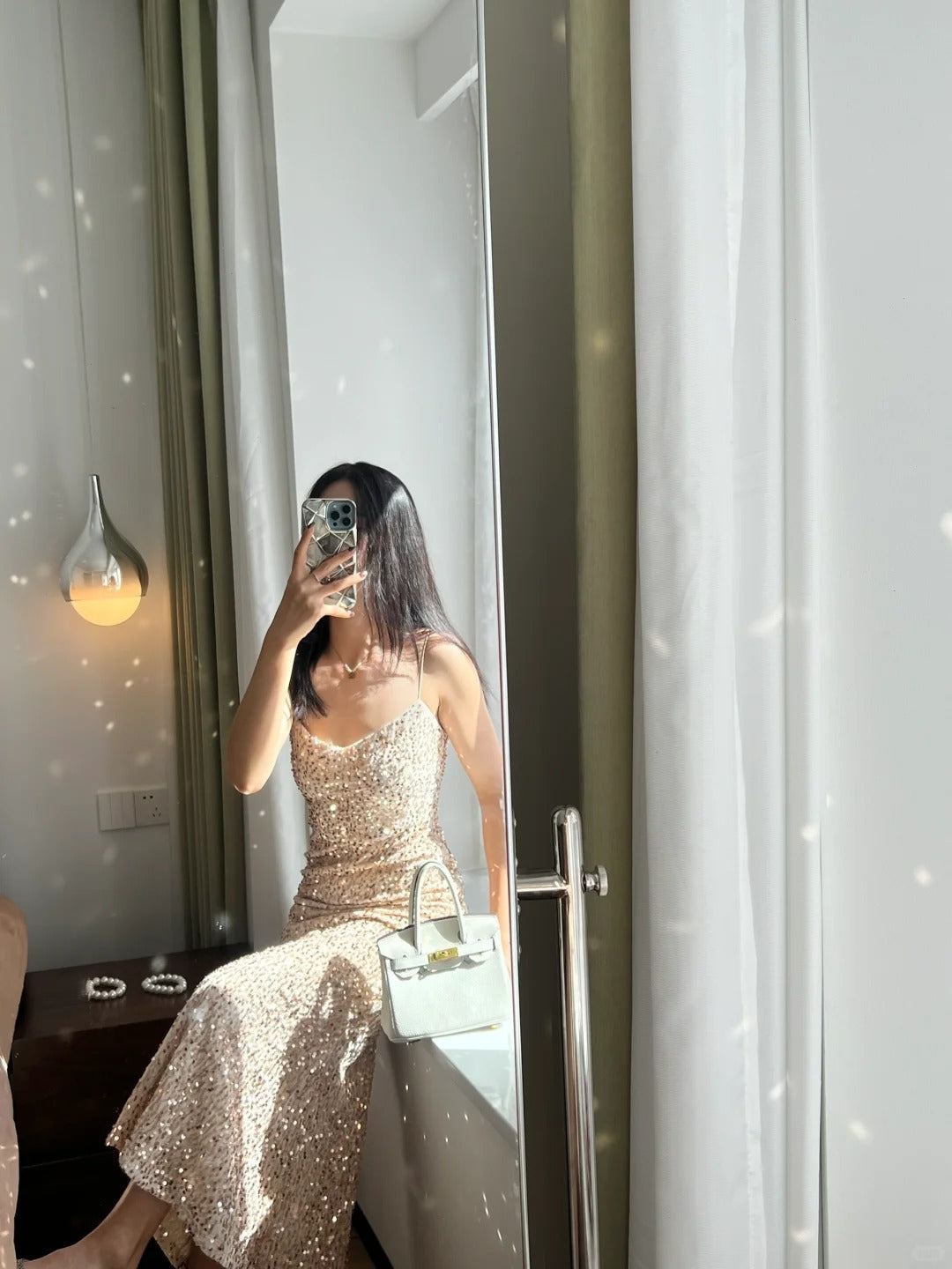 Elegant Champagne Gold Mermaid Halter V-neck Sequined Long Prom Dress Evening Dress