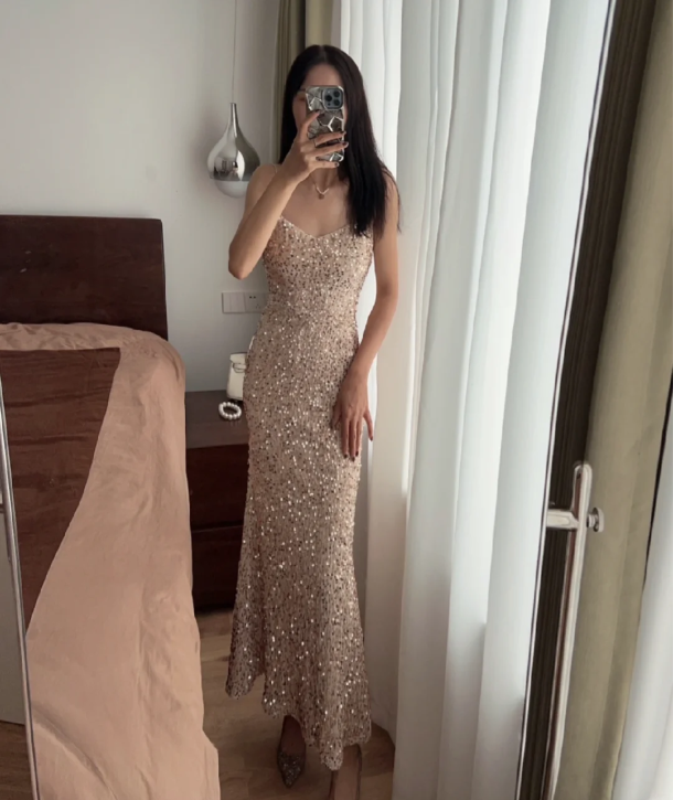 Elegant Champagne Gold Mermaid Halter V-neck Sequined Long Prom Dress Evening Dress