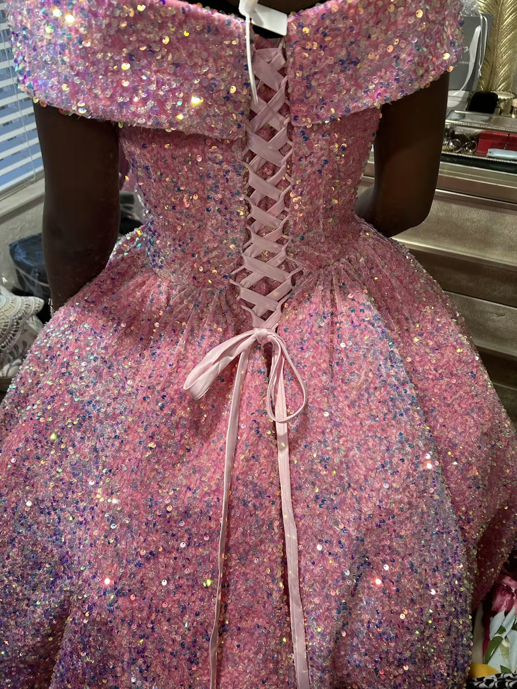 Burgundy Quinceanera Dress Off The Shoulder Sequins Ball Gown Sweet 16 Dress