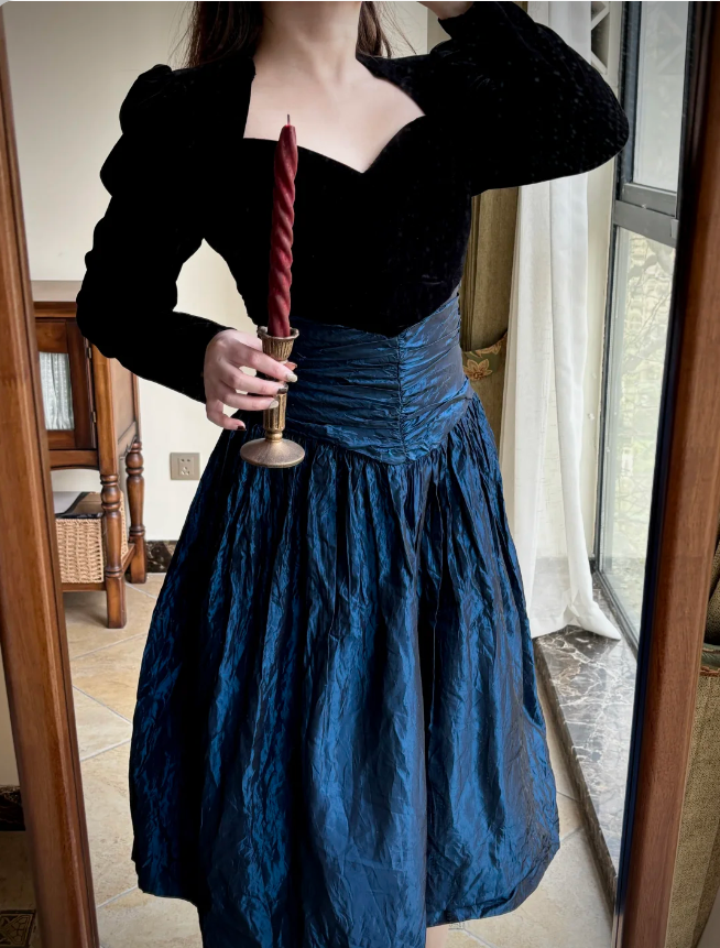 Vintage Black And Blue A-line Long-sleeved Velvet And Satin Prom Dress Evening Dress