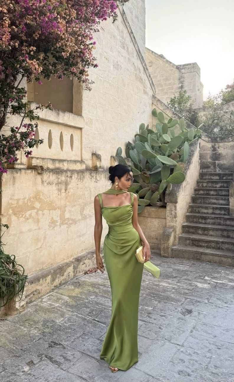 Elegant Green Satin Mermaid Long Wedding Guest Dress Birthday Party Dress