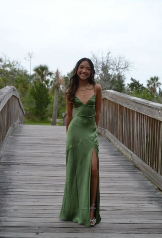 Simple Green V Neck Slit Party Evening Gown Long Backless Prom Dress