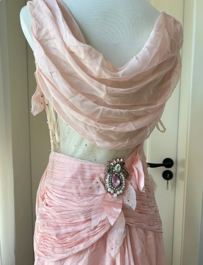 Vintage Pink A-line Rhinestone Beaded Chiffon Long Prom Dress Evening Dress