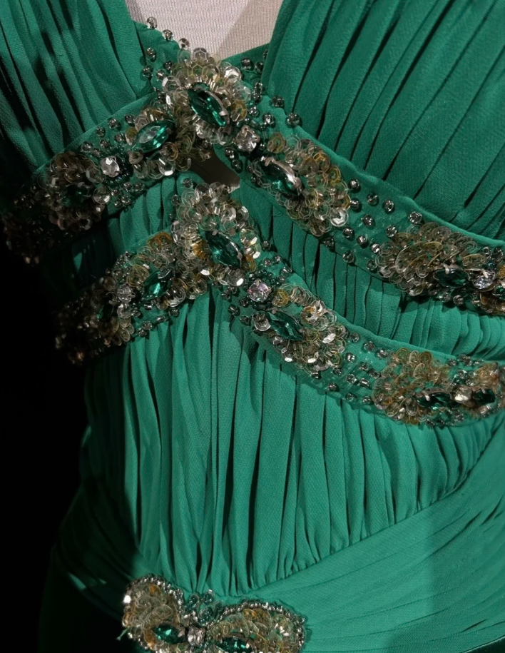 Elegant V Neck Green Satin Beaded Mermaid Long Wedding Guest Dress Formal Birthday Party Dress