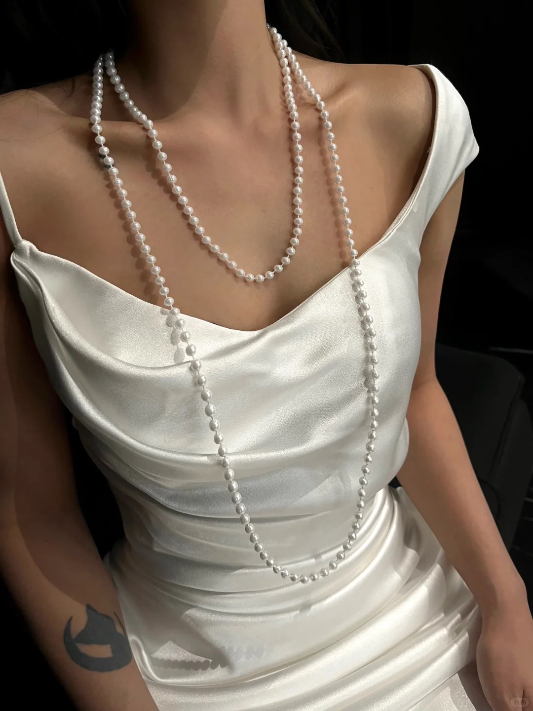 Classy Spaghetti Straps White Satin Long Wedding Dress