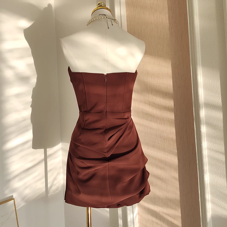 Sexy A Line Sweetheart Ruffles Satin Vacation Dresses Short Birthday Outfits