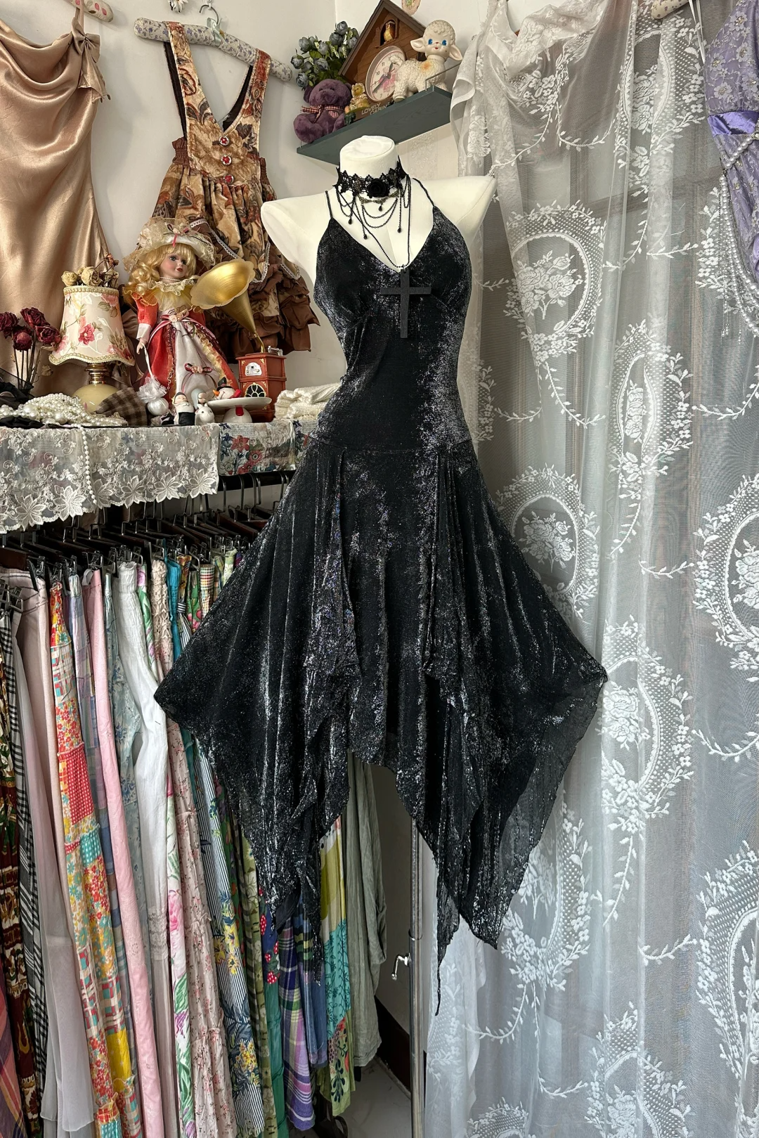 Vintage Spaghetti Straps Black Backless Birthday Dress Formal Graduation Homecoming Dress