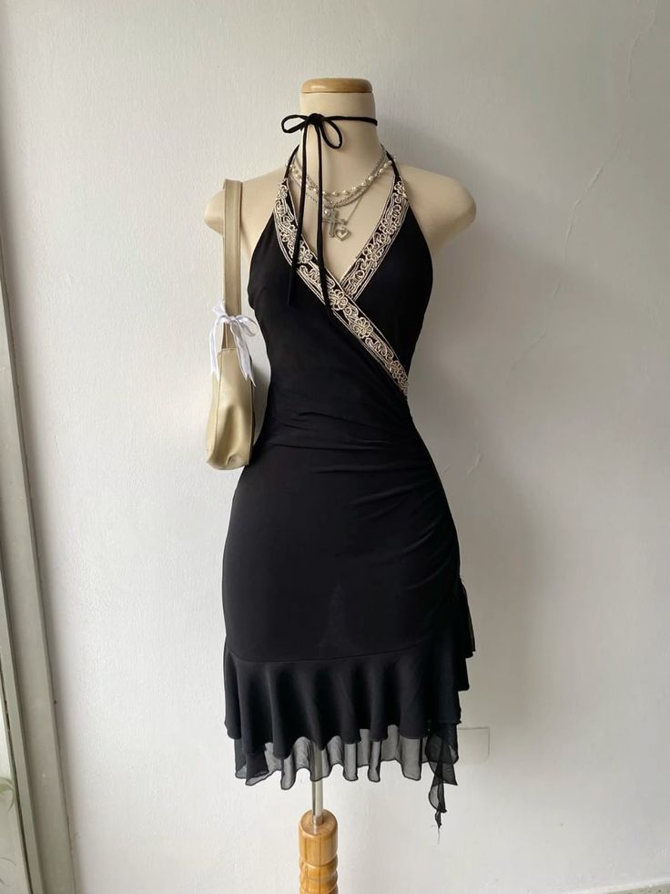 Sexy Halter Birthday Outfit Short Evening Dress Short Party Dress Cocktail Dresses