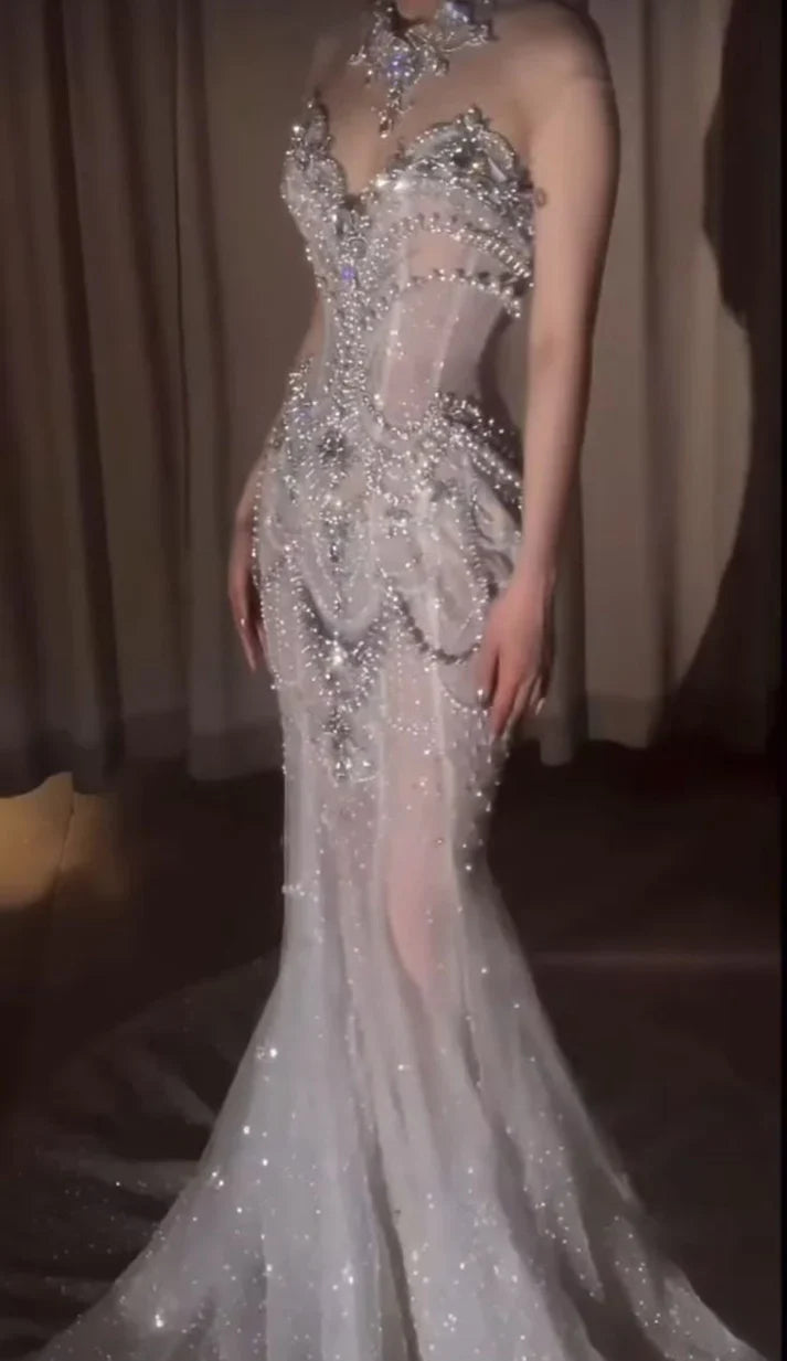 Elegant Silver-White Mermaid Sweetheart Neckline Pearl-Beaded Tulle Train Prom Dress Evening Dress